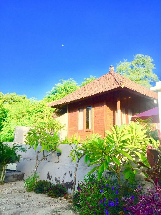 Hotel Puri Sari Mangrove Lembongan Exterior foto