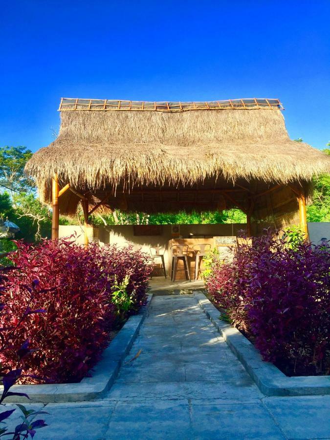 Hotel Puri Sari Mangrove Lembongan Exterior foto