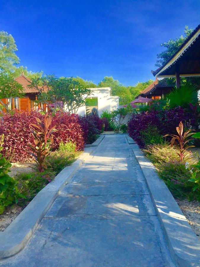 Hotel Puri Sari Mangrove Lembongan Exterior foto